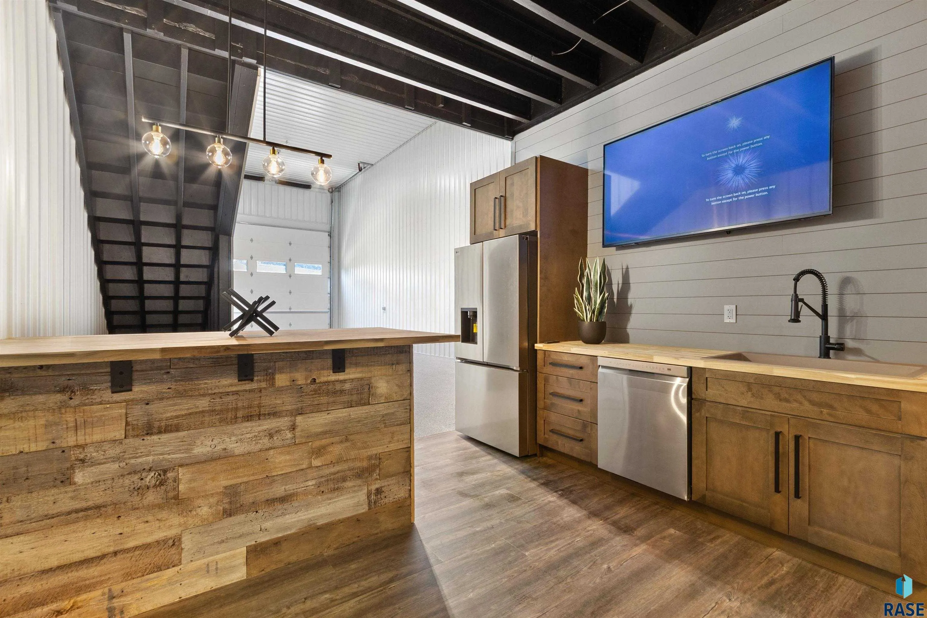 Kitchen with high-end finishes inside unit 106